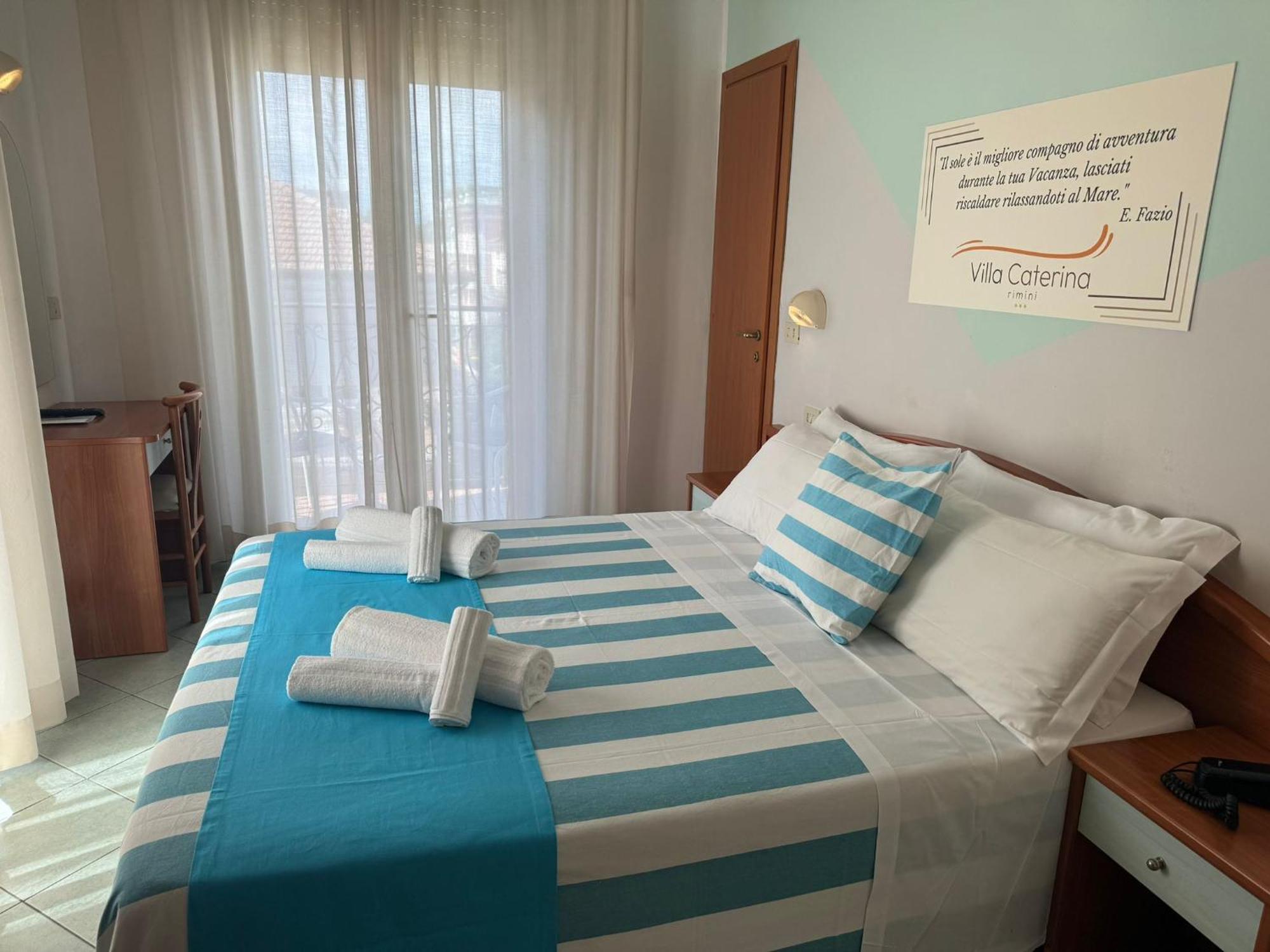 Hotel Villa Caterina リミニ エクステリア 写真